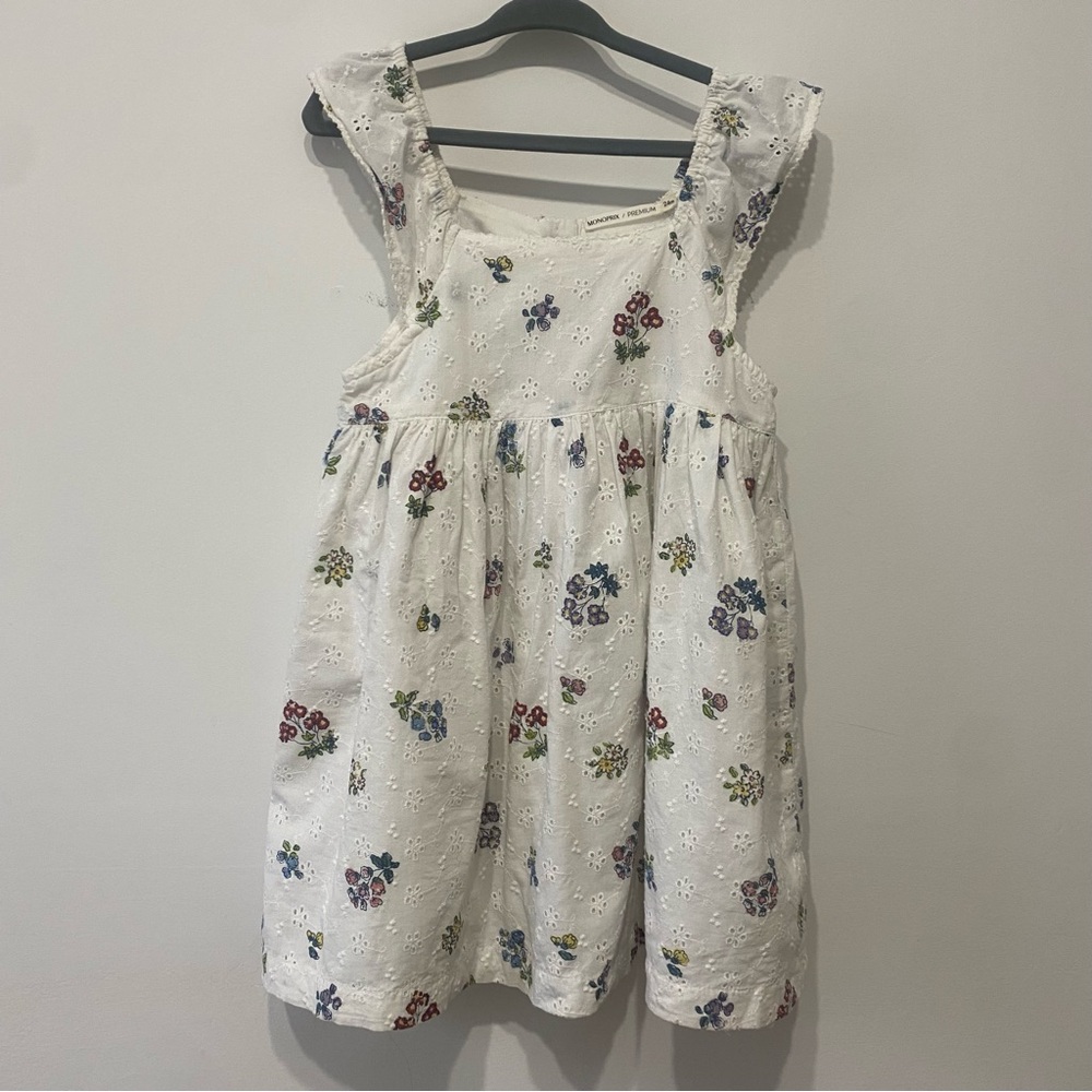 Adorable Kids White Eyelet Dress with Floral Print 2T-3T-4T